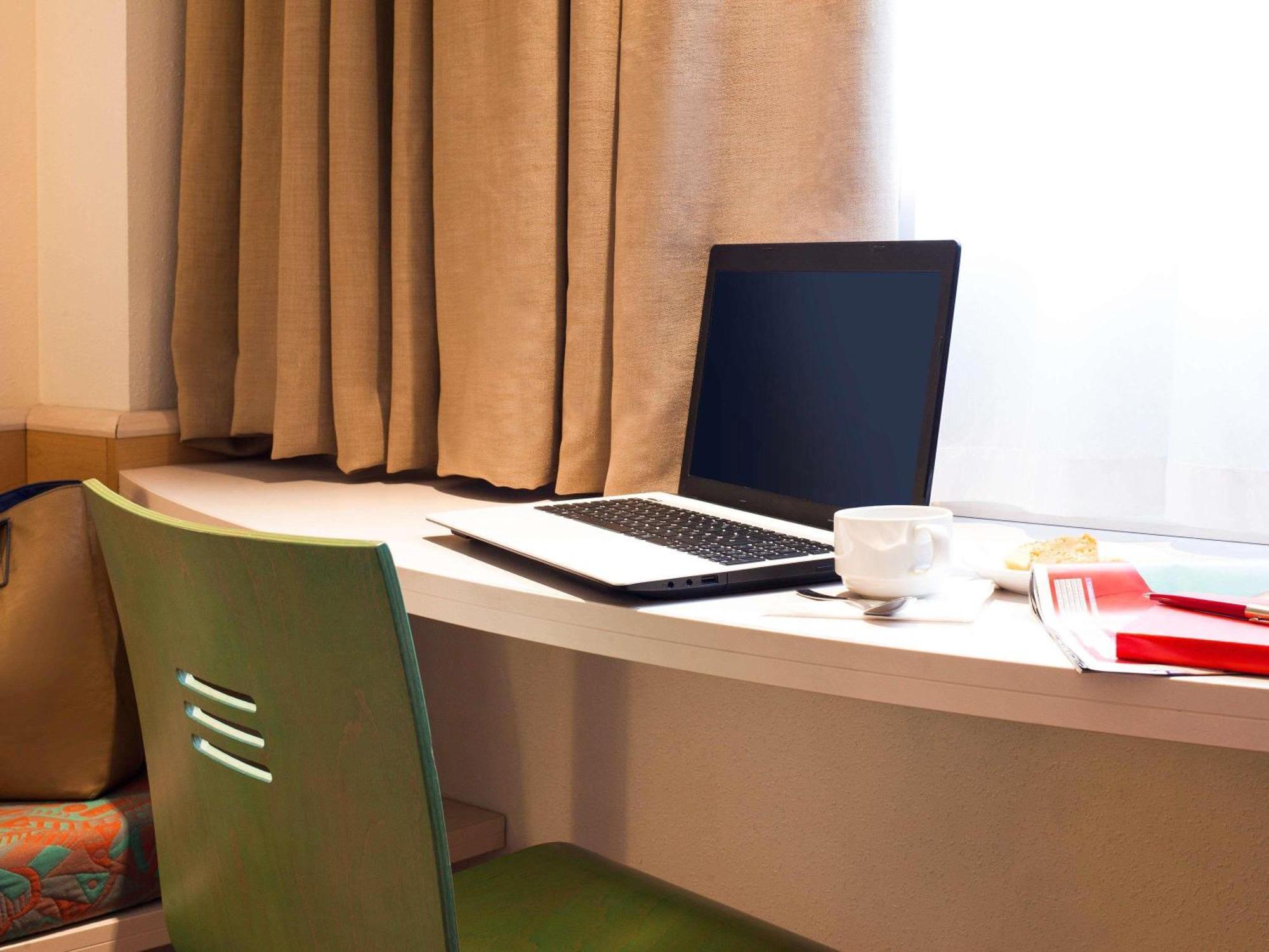 Ibis Bilbao Barakaldo Hotell Eksteriør bilde